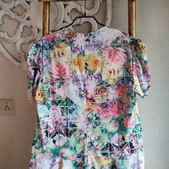 Retro Floral Skater Dress - Picture 13 of 16